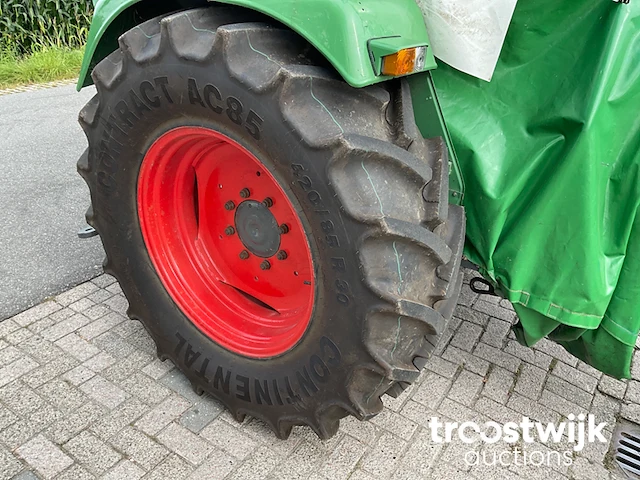 Oldtimer tractor - afbeelding 7 van  31