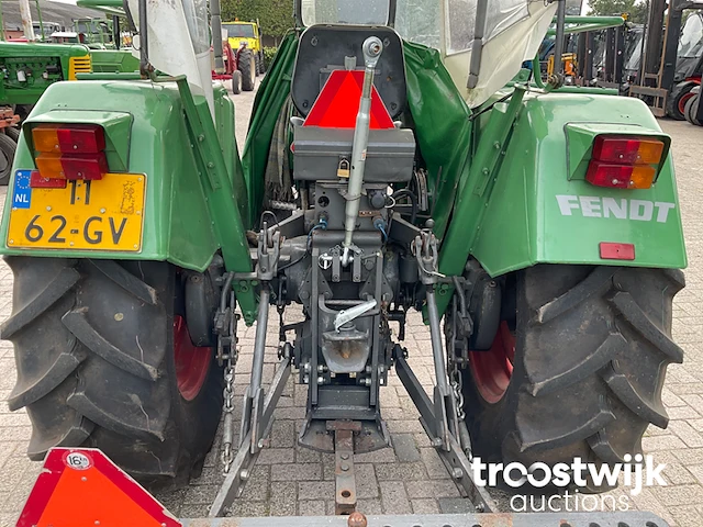 Oldtimer tractor - afbeelding 15 van  31