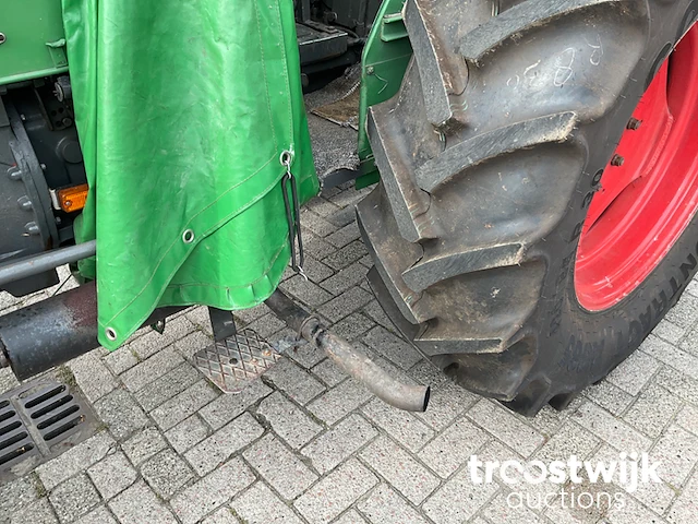 Oldtimer tractor - afbeelding 18 van  31