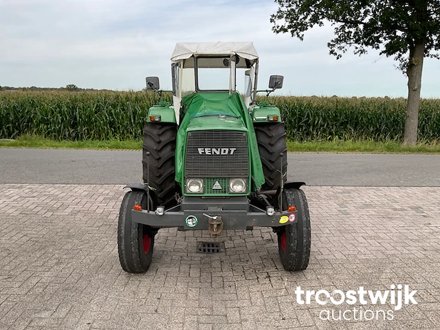 Oldtimer tractor - afbeelding 23 van  31