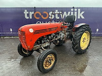 Oldtimer tractor - afbeelding 1 van  10