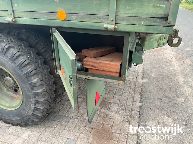 Oldtimer vrachtwagen 4x4 - afbeelding 9 van  42