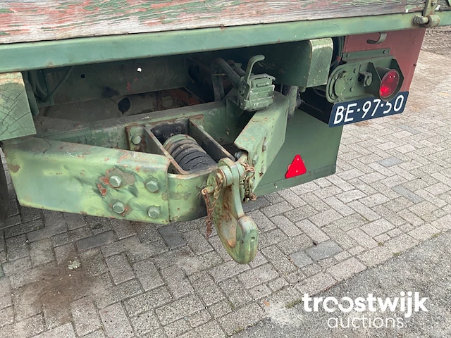 Oldtimer vrachtwagen 4x4 - afbeelding 10 van  42