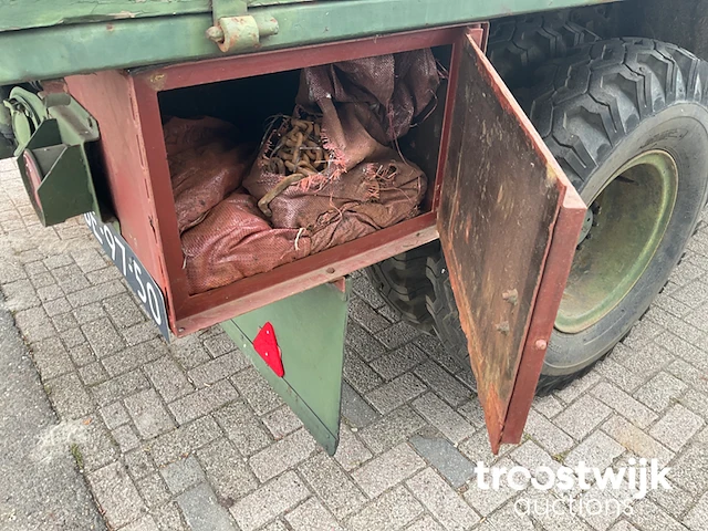 Oldtimer vrachtwagen 4x4 - afbeelding 13 van  42