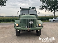Oldtimer vrachtwagen 4x4 - afbeelding 23 van  42