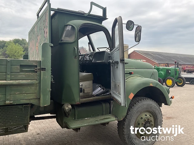 Oldtimer vrachtwagen 4x4 - afbeelding 35 van  42