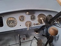 Oldtimer vrachtwagen, berliet - afbeelding 30 van  52