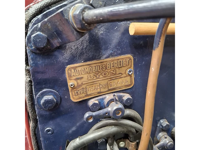 Oldtimer vrachtwagen, berliet - afbeelding 40 van  52