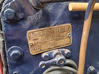 Oldtimer vrachtwagen, berliet - afbeelding 40 van  52