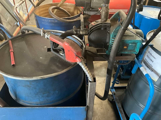 Oliepomp en transportkar (5x) - afbeelding 7 van  9