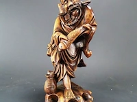 Olijfhouten beeld chinese visserman - afbeelding 1 van  5