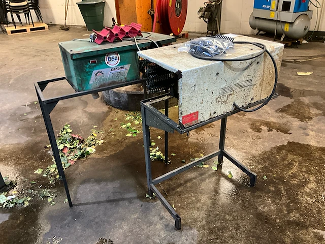 Olimex en terlouw ontbladermachine (2x) - afbeelding 2 van  6