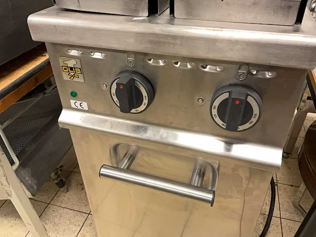 Olis 7121fre-ce dubbele friteuse - afbeelding 8 van  10