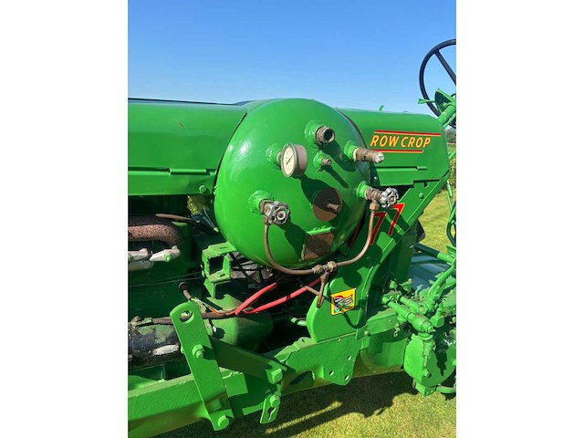 Oliver 1953 super 77 oldtimer tractor - afbeelding 16 van  23