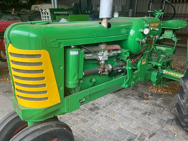 Oliver 1953 super 77 oldtimer tractor - afbeelding 22 van  23