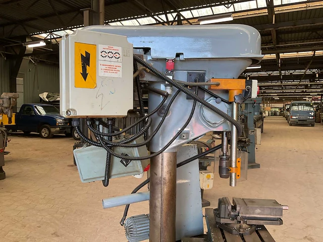 Olivetti kolomboormachine - afbeelding 7 van  12