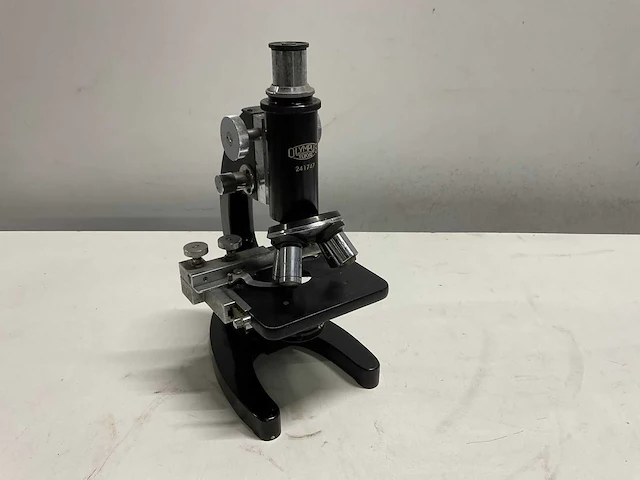 Olympus - kantelbare microscoop - afbeelding 1 van  3