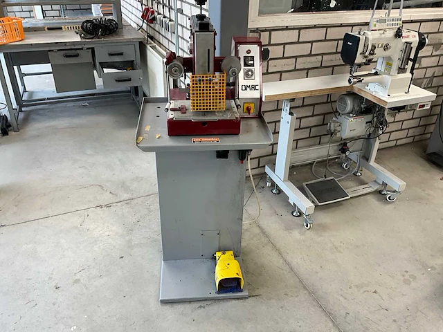 Omac pneumatische stempelmachine - afbeelding 1 van  5