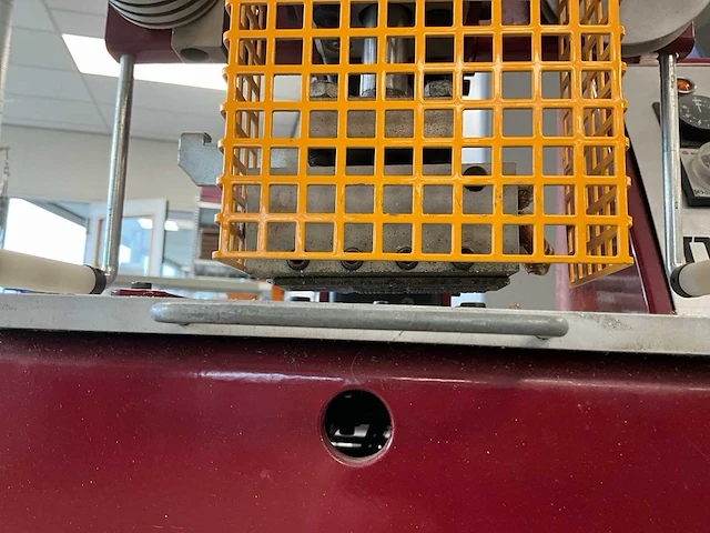 Omac pneumatische stempelmachine - afbeelding 4 van  5