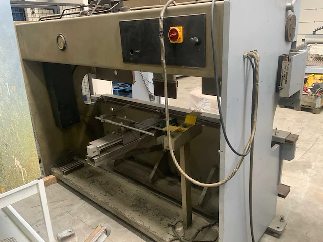 Omag pol 5020 buigmachine - afbeelding 18 van  18