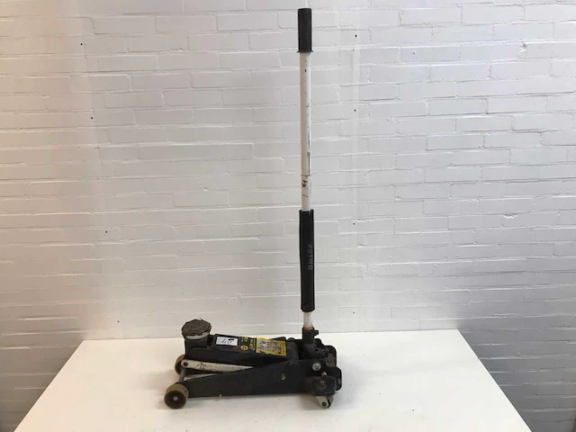 Omega 28024-pu garagekrik - afbeelding 1 van  1