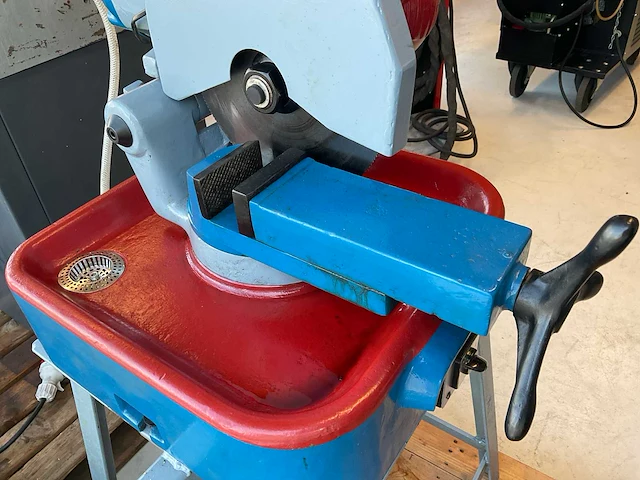 Omes lt824 afkortcirkelzaagmachine - afbeelding 4 van  7