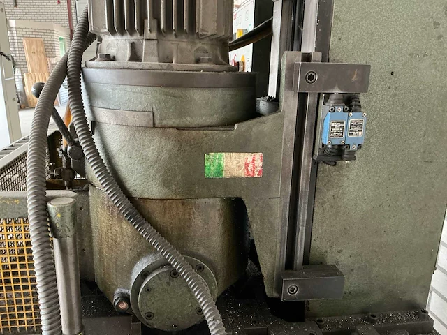 Omes tramatic 370a afkortcirkelzaagmachine - afbeelding 3 van  26