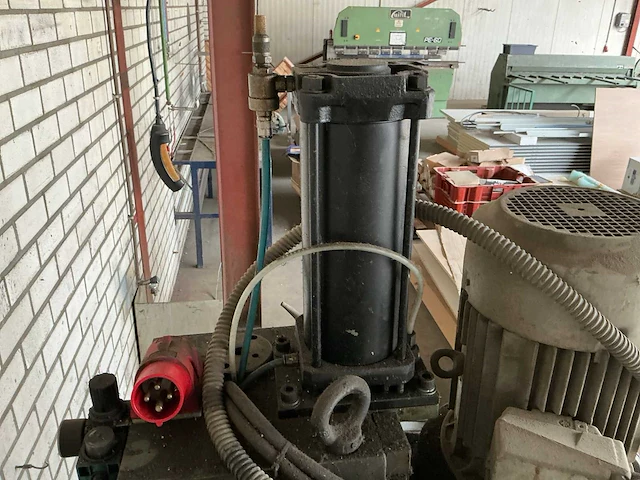 Omes tramatic 370a afkortcirkelzaagmachine - afbeelding 8 van  26