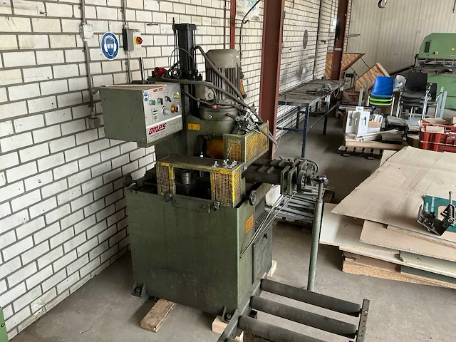 Omes tramatic 370a afkortcirkelzaagmachine - afbeelding 21 van  26