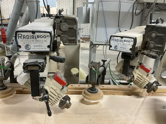 Omga radiaalafkortzaagmachine (4x) - afbeelding 10 van  31
