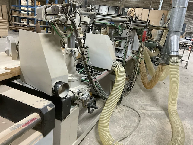 Omga radiaalafkortzaagmachine (4x) - afbeelding 23 van  31