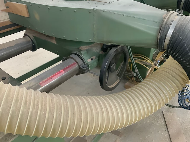 Omga radiaalafkortzaagmachine (4x) - afbeelding 3 van  20