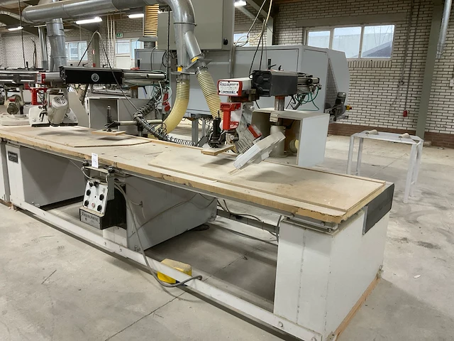 Omga radialmatic radiaalafkortzaagmachine (2x) - afbeelding 12 van  21