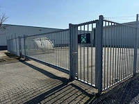 Omheining met schuifpoort (23,25x18,25 mtr) (424m2) - afbeelding 15 van  41