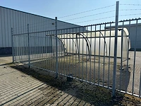 Omheining met schuifpoort (23,25x18,25 mtr) (424m2) - afbeelding 21 van  41