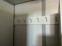 Omkleed unit/ keet - afbeelding 25 van  26