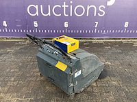 Omm zelfrijdende veegmachine - afbeelding 3 van  6