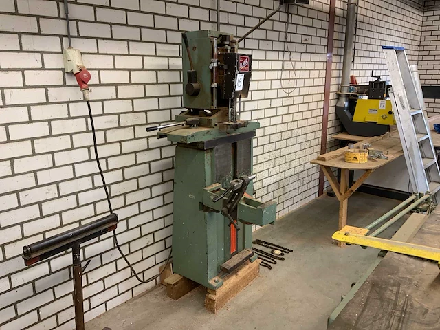 O.m.r. nuova kettingfreesmachine - afbeelding 1 van  13