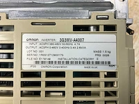 Omron 3g3mv-a4007 omvormer (2x) - afbeelding 2 van  2