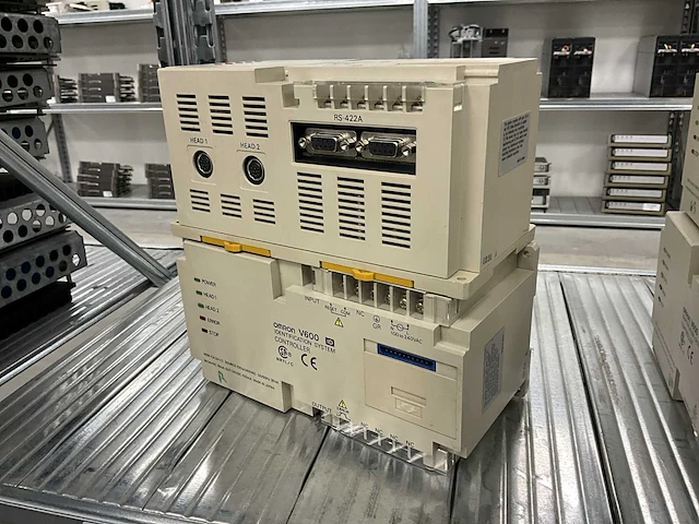Omron v600 control-unit (2x) - afbeelding 1 van  2