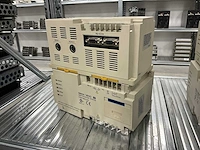 Omron v600 control-unit (2x) - afbeelding 1 van  2