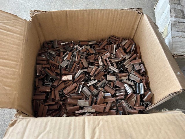 Omsnoerings apparaat - afbeelding 3 van  4