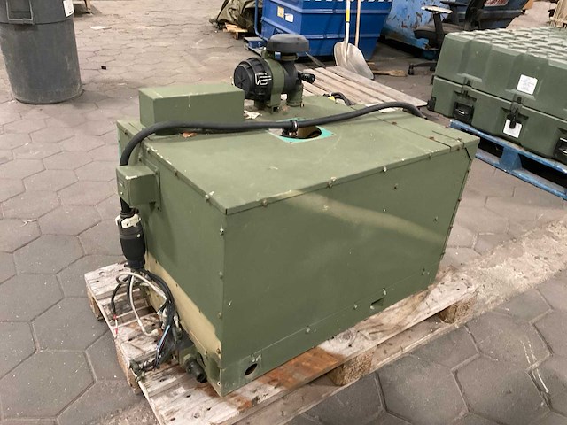 Onan 7.5hdkat41934k stroomgenerator - afbeelding 5 van  11