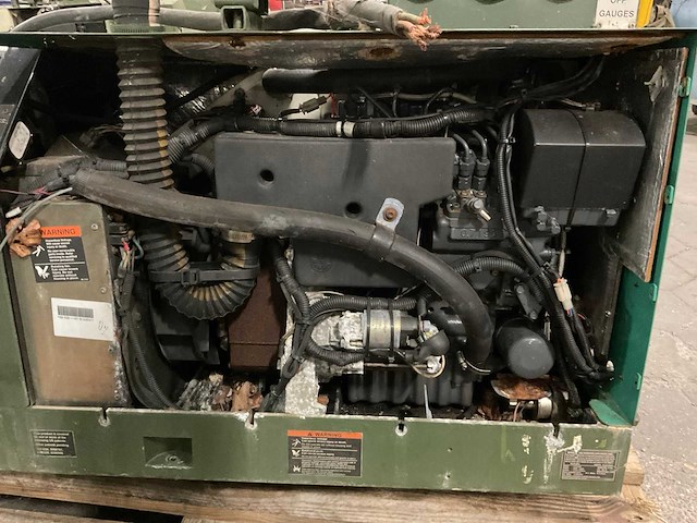 Onan 7.5hdkat41934k stroomgenerator - afbeelding 6 van  9