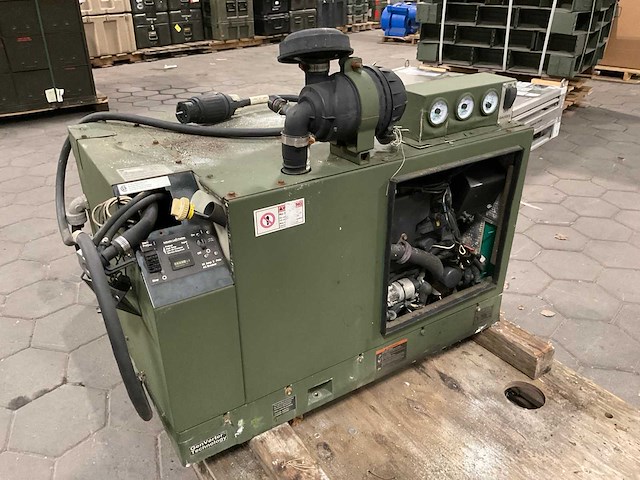 Onan d722-4jl1046 stroomgenerator - afbeelding 1 van  11