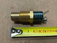 Onan engine cooling component (2x) - afbeelding 5 van  6