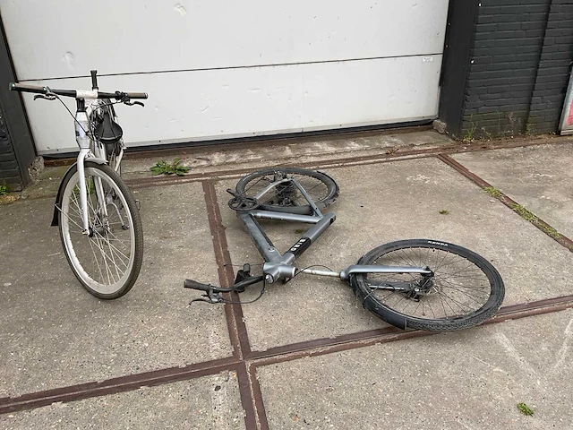 Onderdelen elektrische fiets - afbeelding 1 van  8