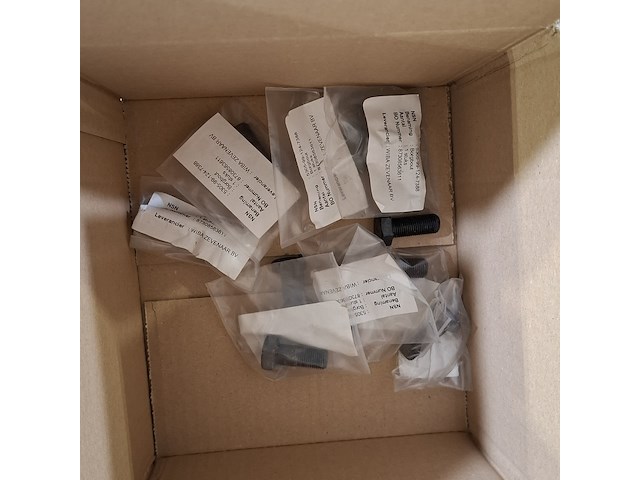 Onderdelen en ijzerwaren - afbeelding 6 van  10