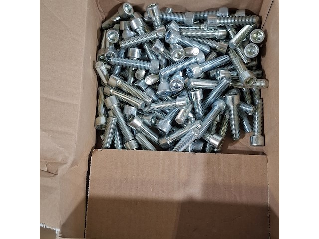 Onderdelen en ijzerwaren - afbeelding 3 van  9