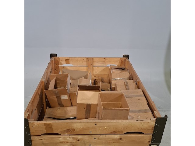 Onderlegringen en diverse ijzerwaren - afbeelding 2 van  6